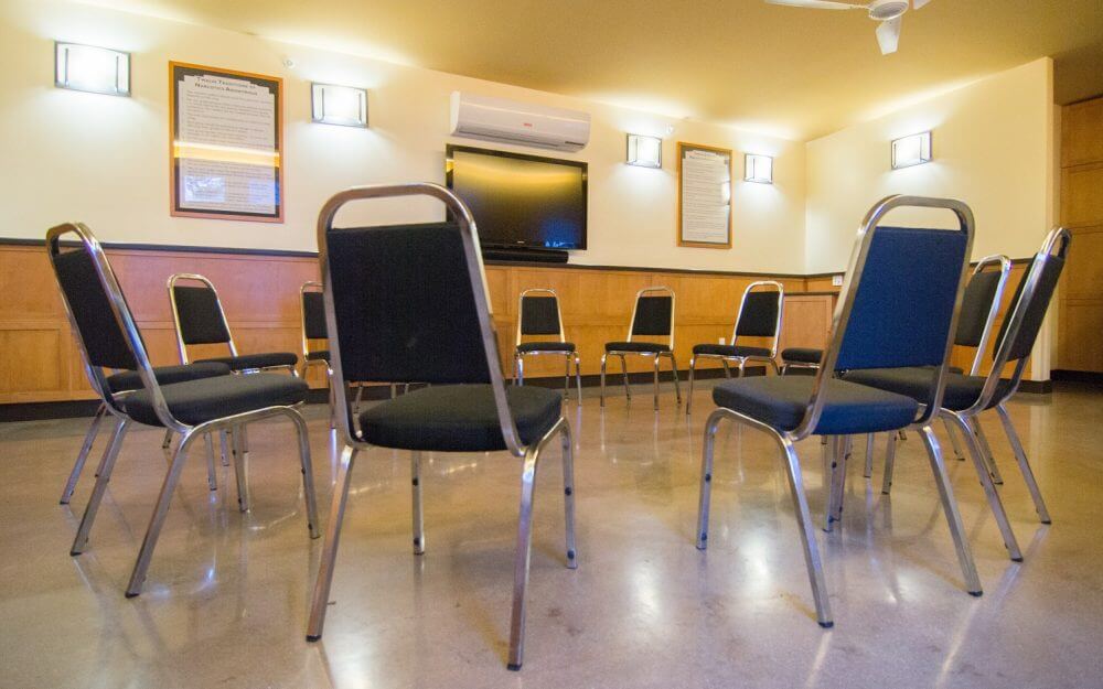 addiction recovery and treatment group room